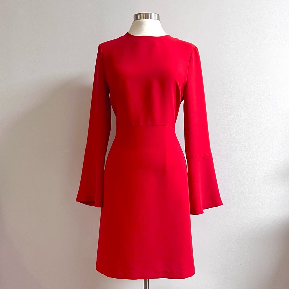 ❗️ 🚨FINAL SALE🚨 NWOT Banana Republic ❤️ Red Long Sleeve Cut-Out Back Dress 6